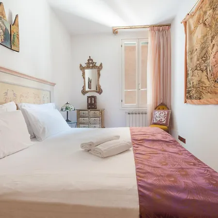 Cera Casa Del Sol * Velence