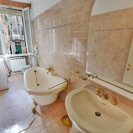 Ve.n.i.ce. Cera Casa Del Sol * Venecia