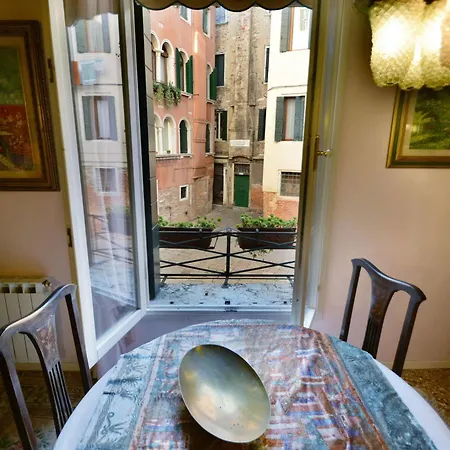 Apartamento Ve.n.i.ce. Cera Casa Del Sol